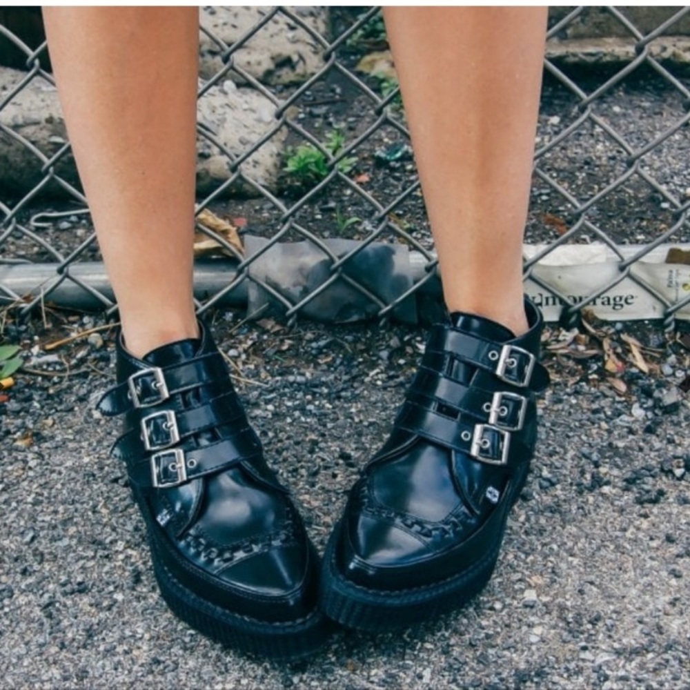 TUK 3 Buckle Pointed Creeper Boot